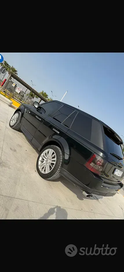 Usata Land Rover Range Rover 208 CV (152 kW) 2010 Nero SUV