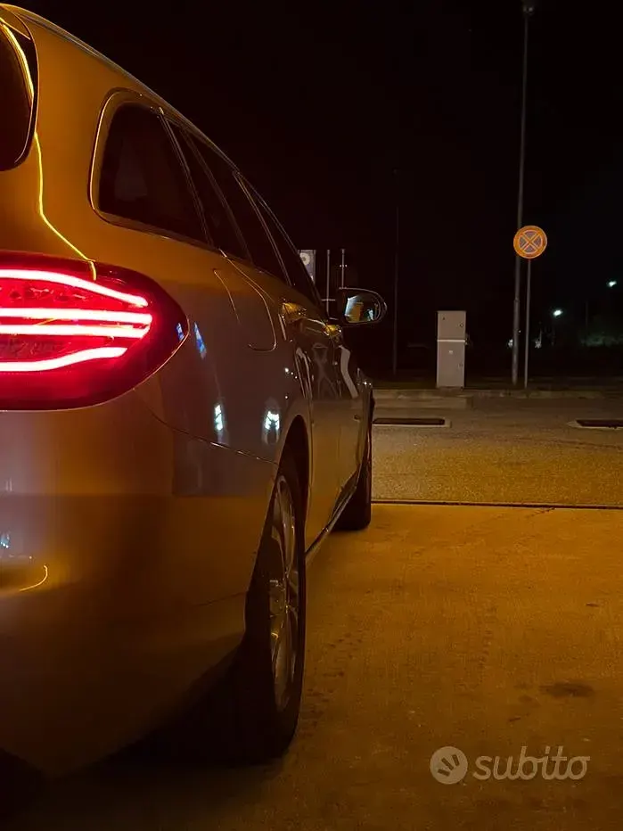 Usata Mercedes 220 170 CV (125 kW) 2019 Grigio Station wagon
