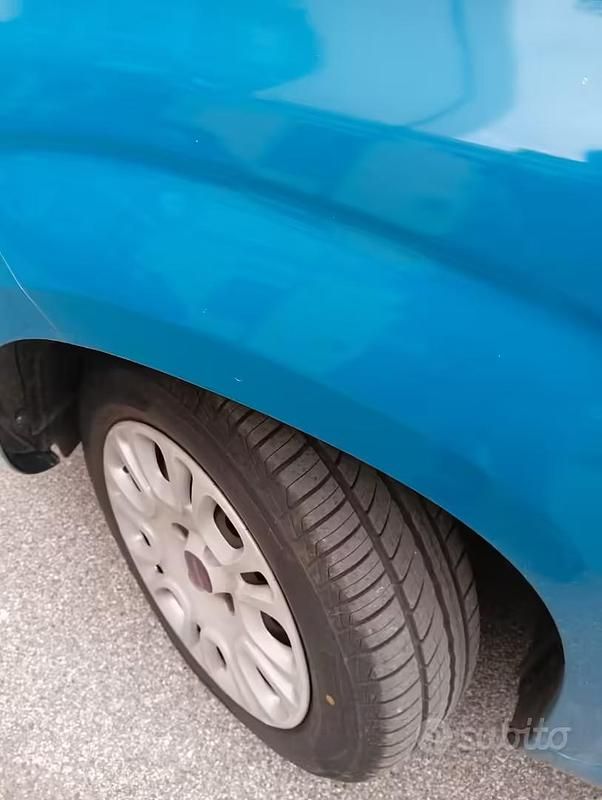 Usata Fiat Panda 75 CV (55 kW) 2014 Blu Utilitaria