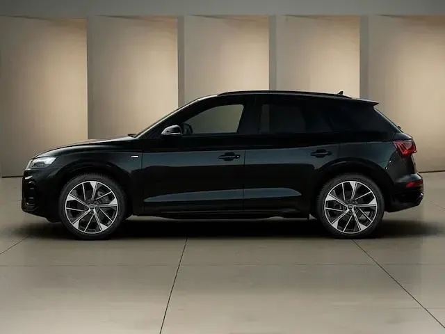 Usata Audi Q5 Ambiente 367 CV (269 kW) 2024 Nero SUV