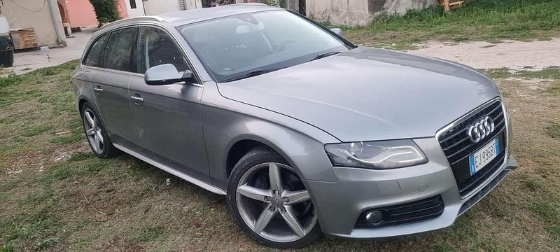 Usata Audi A4 Advanced Plus 143 CV (105 kW) 2011 Grigio Station wagon