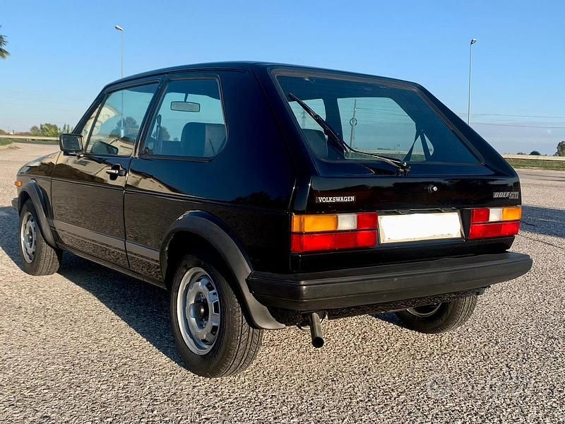 Usata VW Golf II GTI 1983 Nero Utilitaria