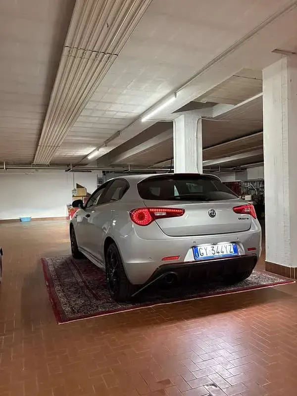 Usata Alfa Romeo Giulietta Sprint 120 CV (88 kW) 2020 Utilitaria