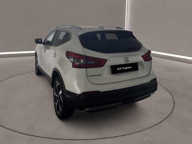 Usata Nissan Qashqai Tekna+ 131 CV (96 kW) 2017 Bianco SUV
