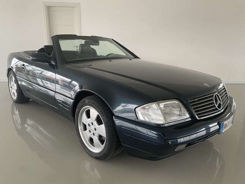 Usata Mercedes SL320 Avantgarde 224 CV (164 kW) 1998 Nero Cabrio