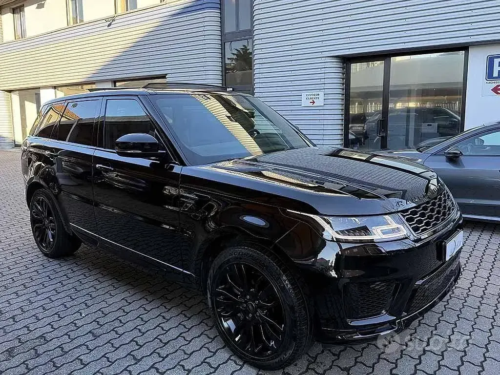 Usata Land Rover Range Rover Sport HSE Dynamic 300 CV (220 kW) 2022 Nero SUV