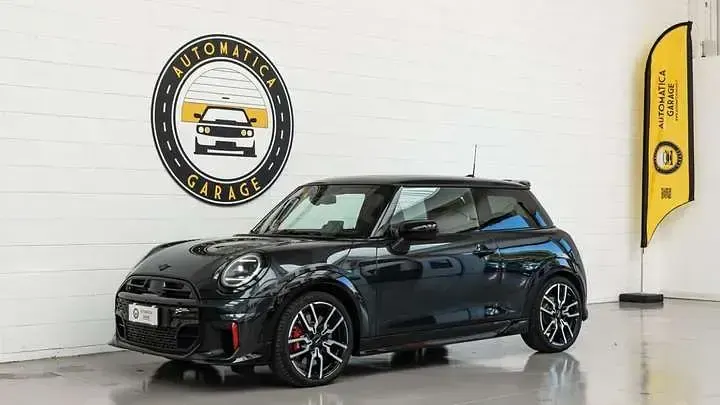 Usata Mini John Cooper Works 231 CV (169 kW) 2025 Utilitaria