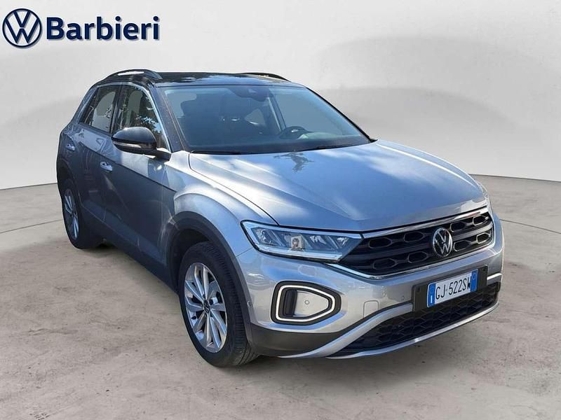 Usata VW T-Roc Life 110 CV (80 kW) 2022 Grigio SUV