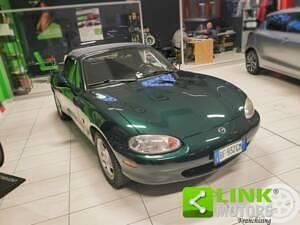 Usata Mazda MX5 110 CV (80 kW) 1999 Verde Cabrio