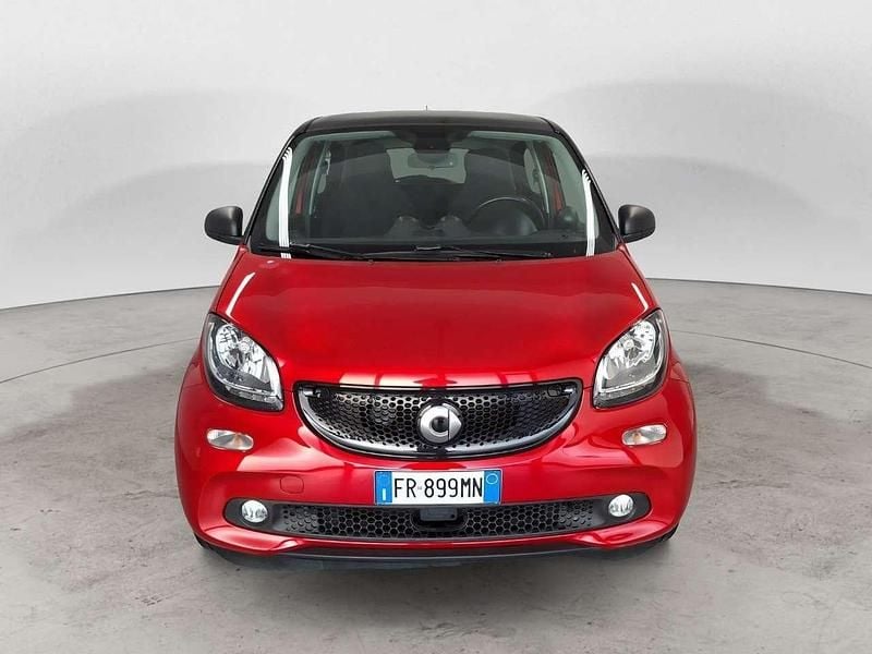 Usata Smart ForFour Passion 71 CV (52 kW) 2018 Rosso Utilitaria
