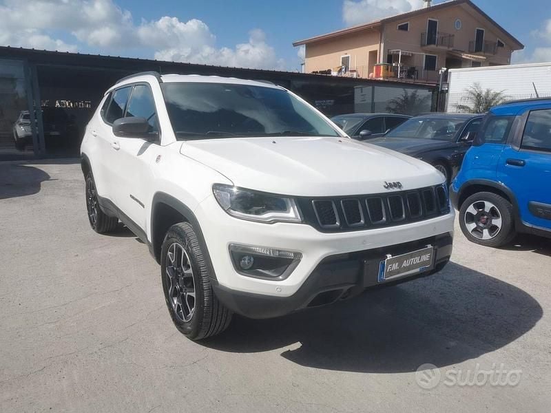 Usata Jeep Compass Trailhawk 170 CV (125 kW) 2018 Bianco SUV