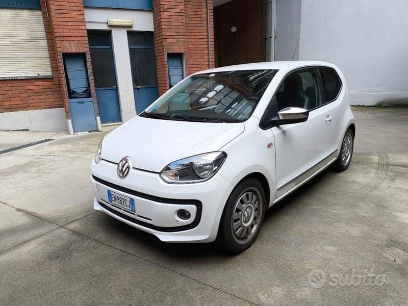 Usata VW up! high up! 75 CV (55 kW) 2012 Bianco pastello Utilitaria
