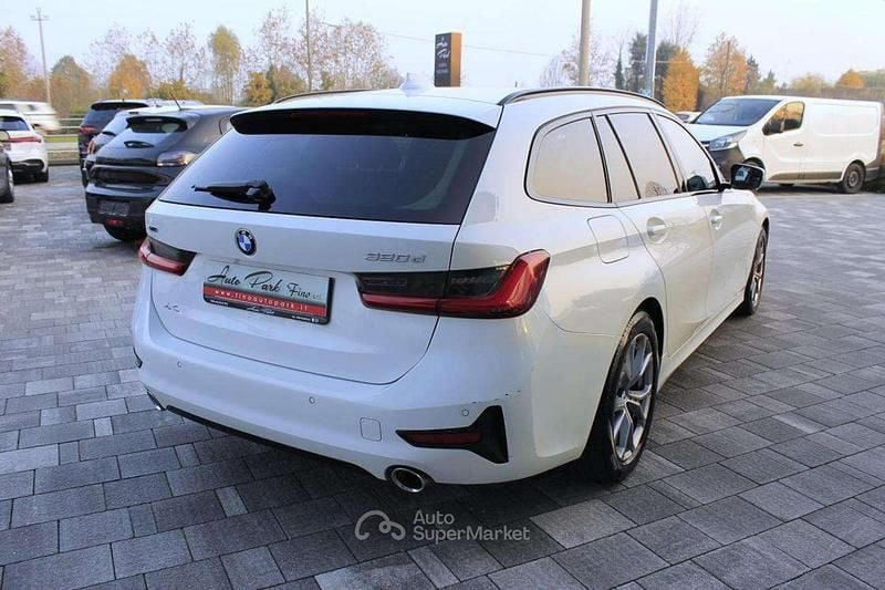 Usata BMW 320 Sport Line 190 CV (139 kW) 2021 Bianco Station wagon
