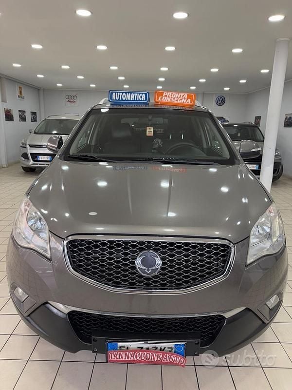 Grigio Usata 2012 Ssangyong (KGM) Korando Tre volumi | 4500 € (Ottimo prezzo) - Immagine 1/4