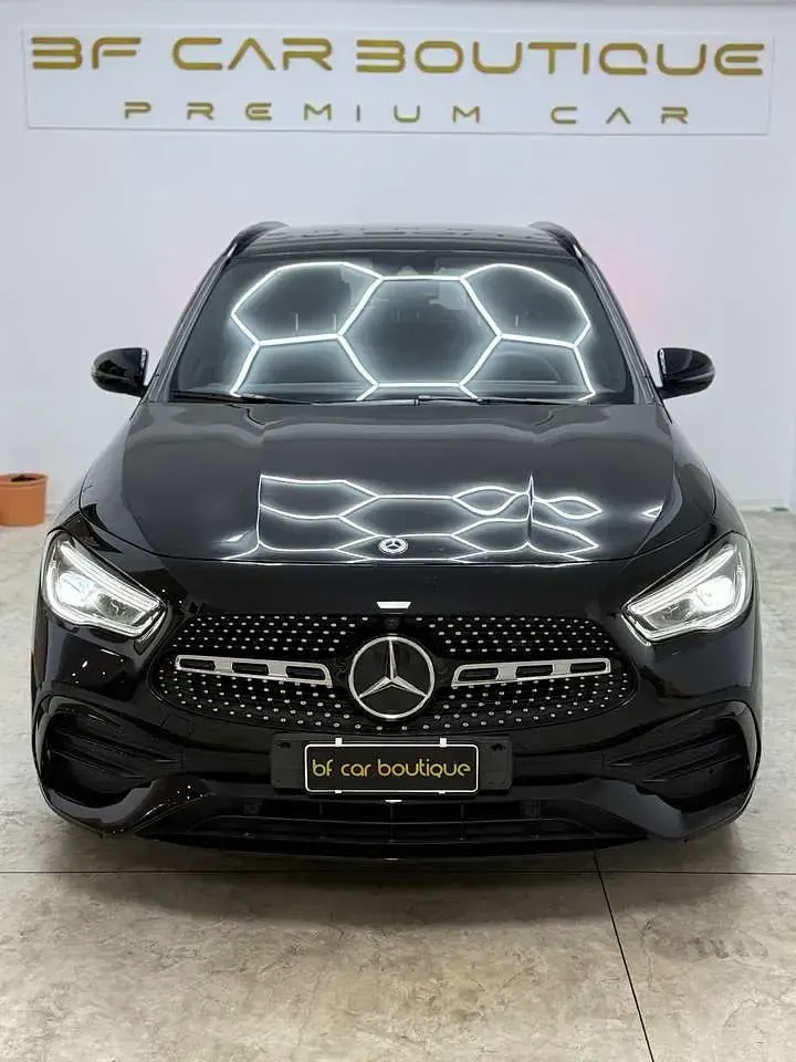 Usata Mercedes GLA220 Premium 190 CV (139 kW) 2022 Nero SUV