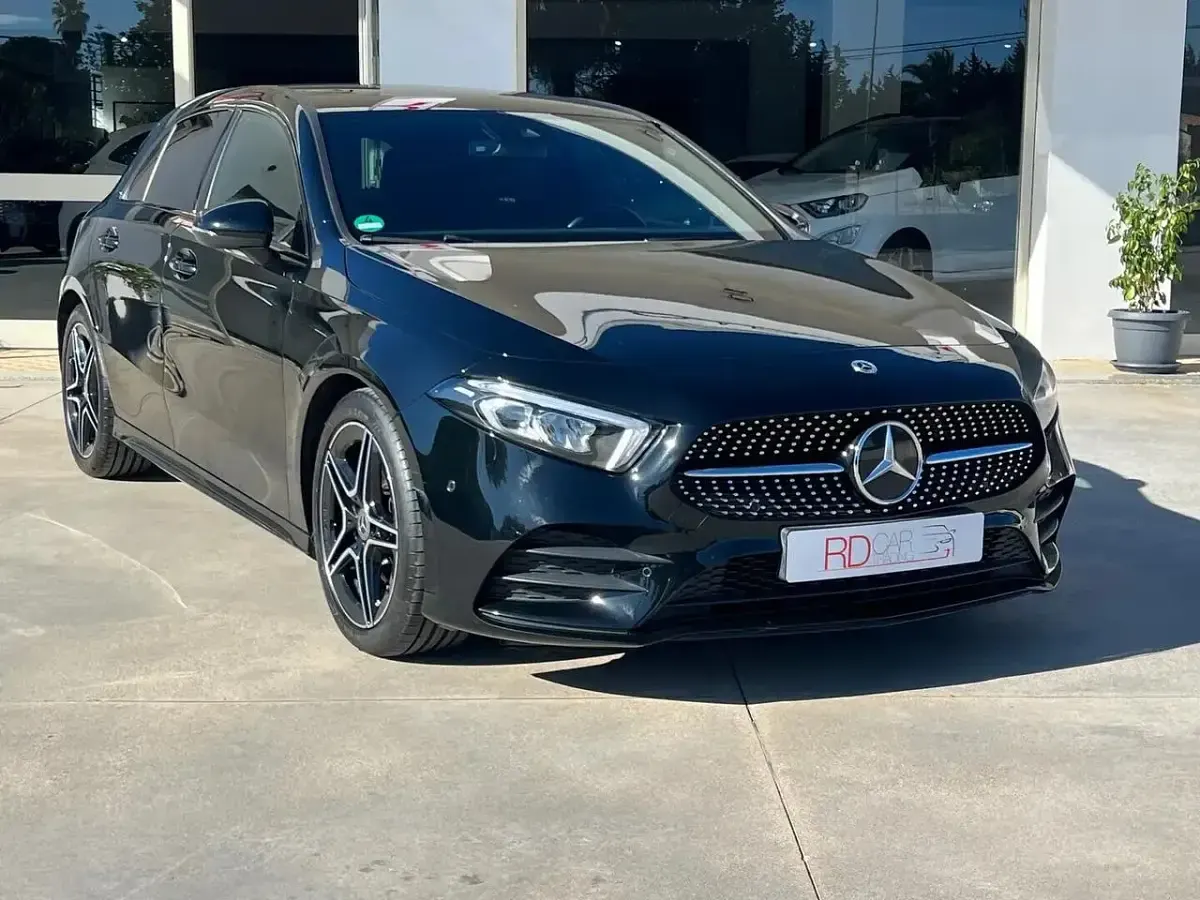Usata Mercedes 200 Premium 149 CV (109 kW) 2022 Nero Berlina