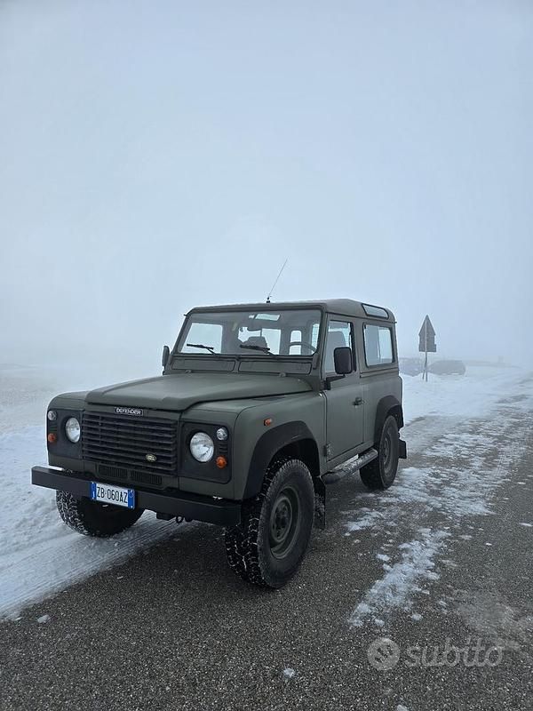 Usata Land Rover Defender 2023 Verde SUV