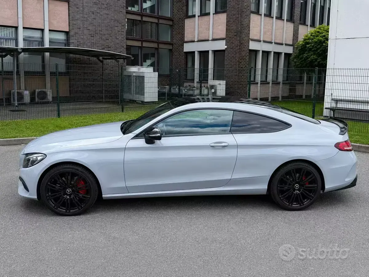Usata Mercedes C300 204 CV (150 kW) 2017 Nero Coupé