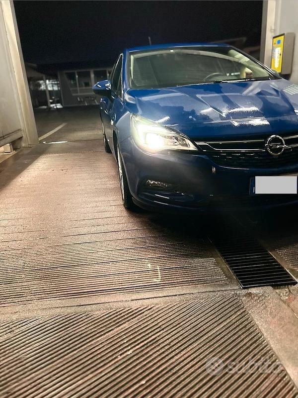 Usata Opel Astra 2019 Berlina