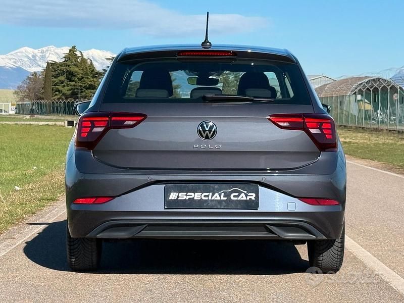 Usata VW Polo Life 80 CV (58 kW) 2024 Grigio Utilitaria