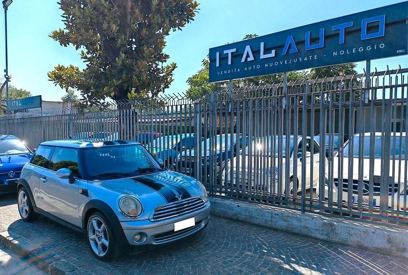 Argento Usata 2007 Mini Cooper Utilitaria | 2490 € (Ottimo prezzo) - Immagine 1/4