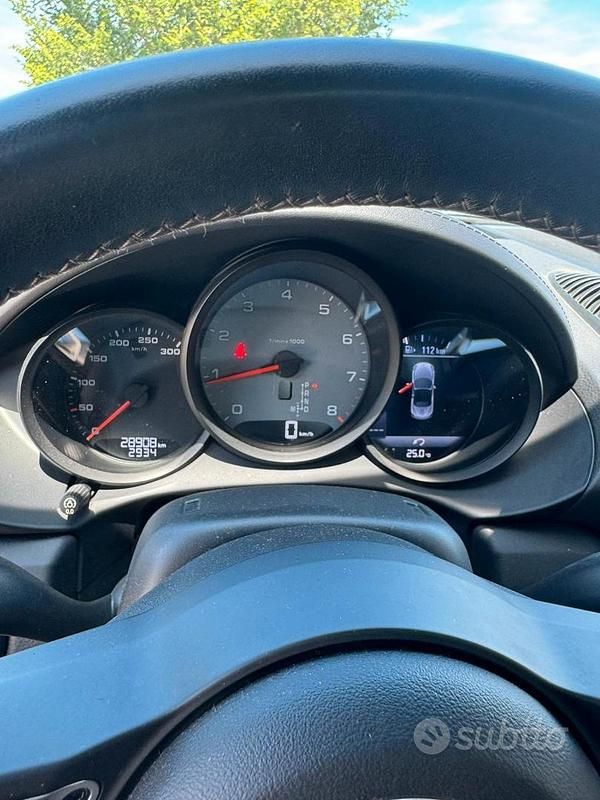 Usata Porsche 718 350 CV (257 kW) 2017 Nero Cabrio