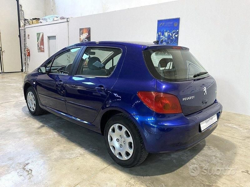 Usata Peugeot 307 Style 88 CV (64 kW) 2004 Blu Berlina