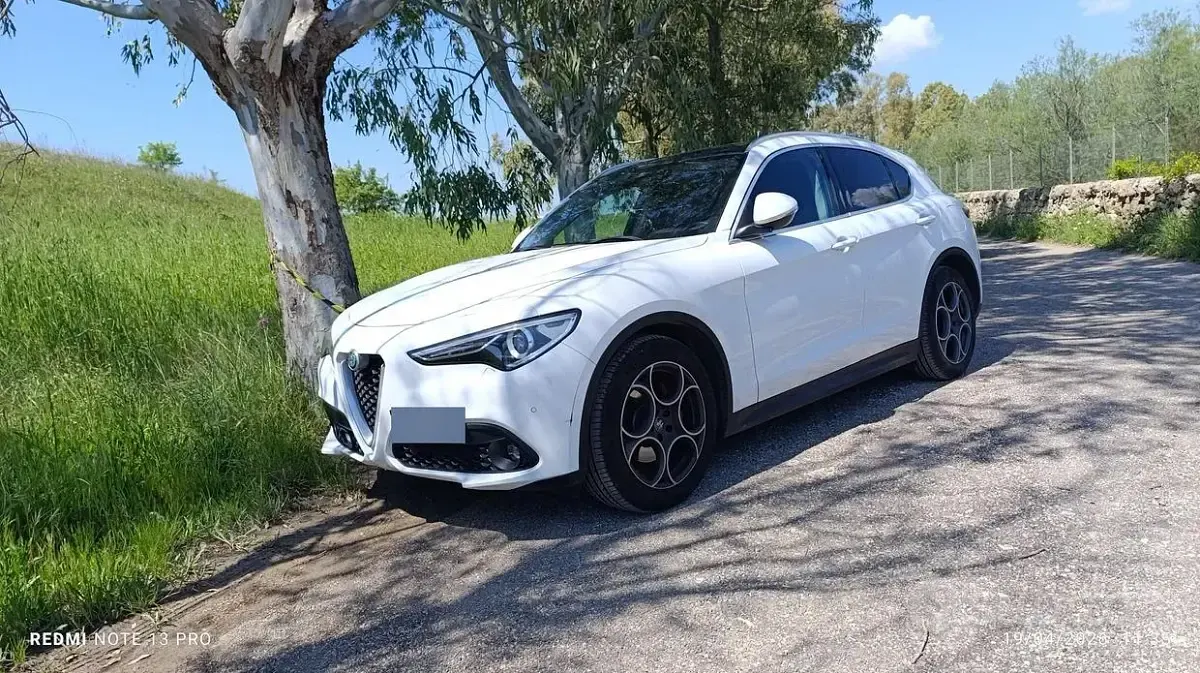 Usata Alfa Romeo Stelvio 179 CV (131 kW) 2017 Bianco SUV