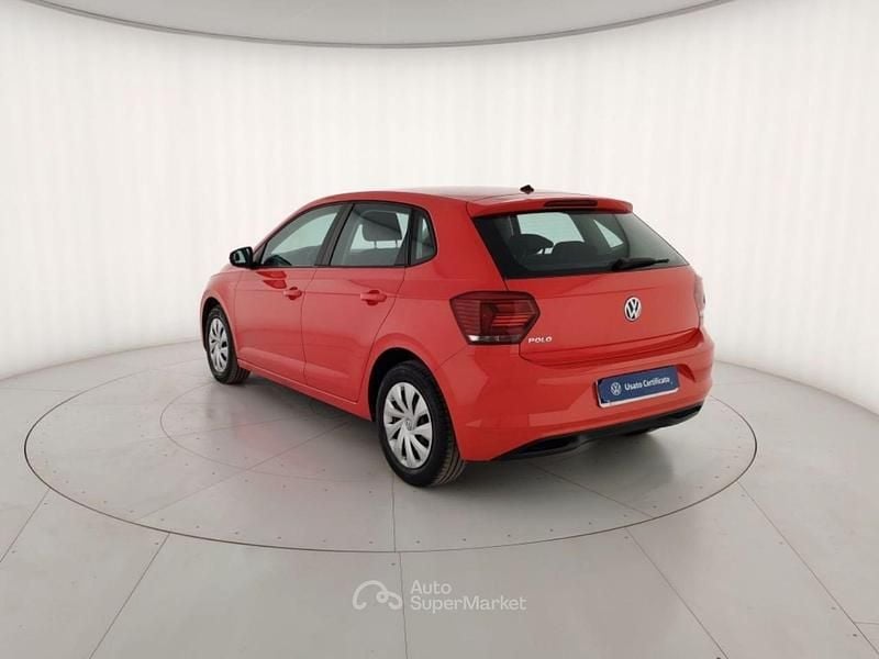 Usata VW Polo Trendline 65 CV (47 kW) 2018 Rosso opaco Utilitaria