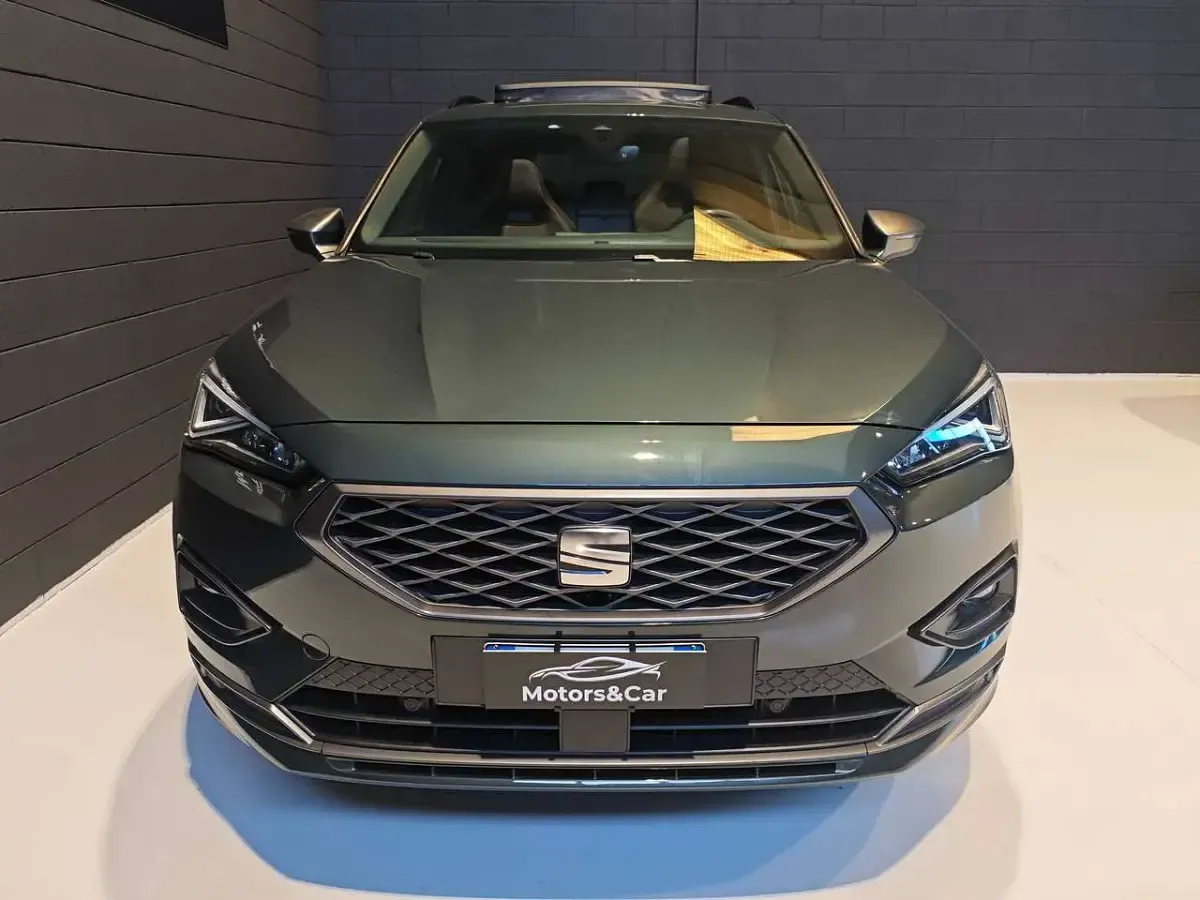 Usado Seat Tarraco 4Drive 200 HP (147 kW) 2022 Verde SUV