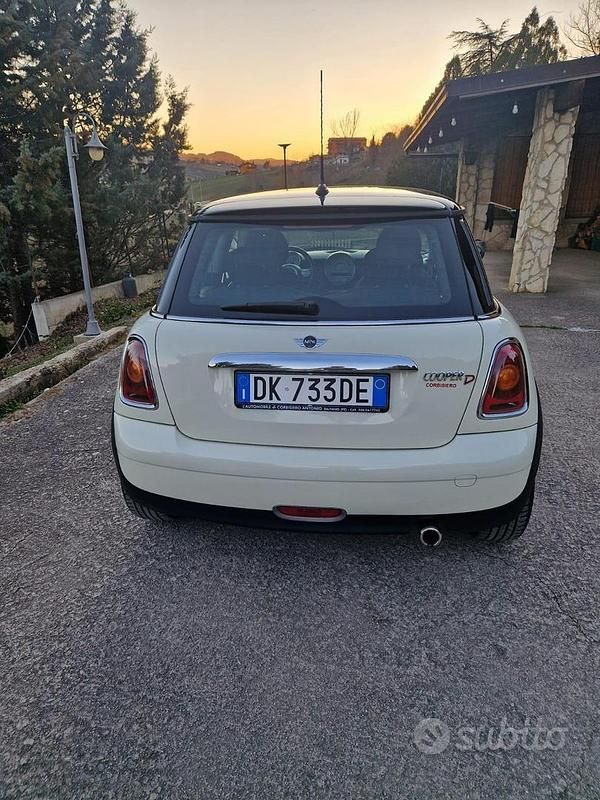 Usata Mini Cooper 116 CV (85 kW) 2007 Bianco Utilitaria