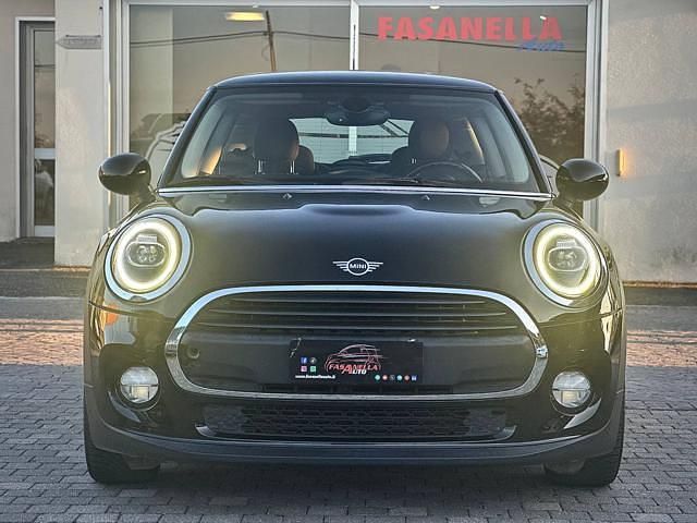 Usata Mini One D 95 CV (69 kW) 2018 Nero Utilitaria
