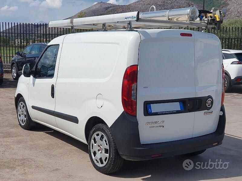 Usata Fiat Doblò S 105 CV (77 kW) 2016 Bianco Monovolume