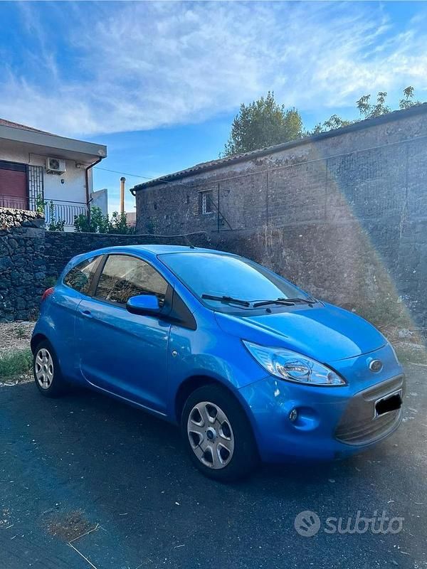 Usata Ford Ka 69 CV (50 kW) 2011 Blu Utilitaria