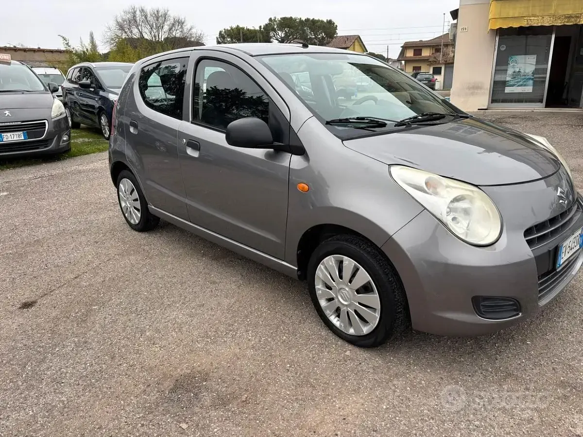 Usata Suzuki Alto GL 68 CV (50 kW) 2014 Grigio Utilitaria