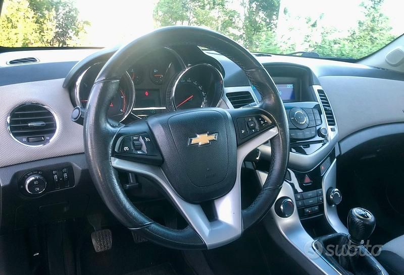 Usata Chevrolet Cruze LT 163 CV (119 kW) 2011 Nero Berlina