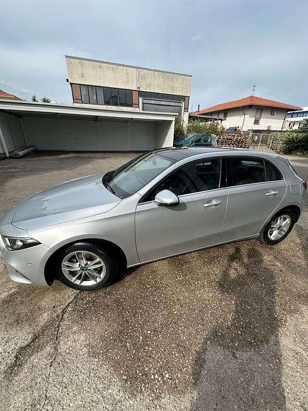 Usata Mercedes A180 116 CV (85 kW) 2020 Berlina
