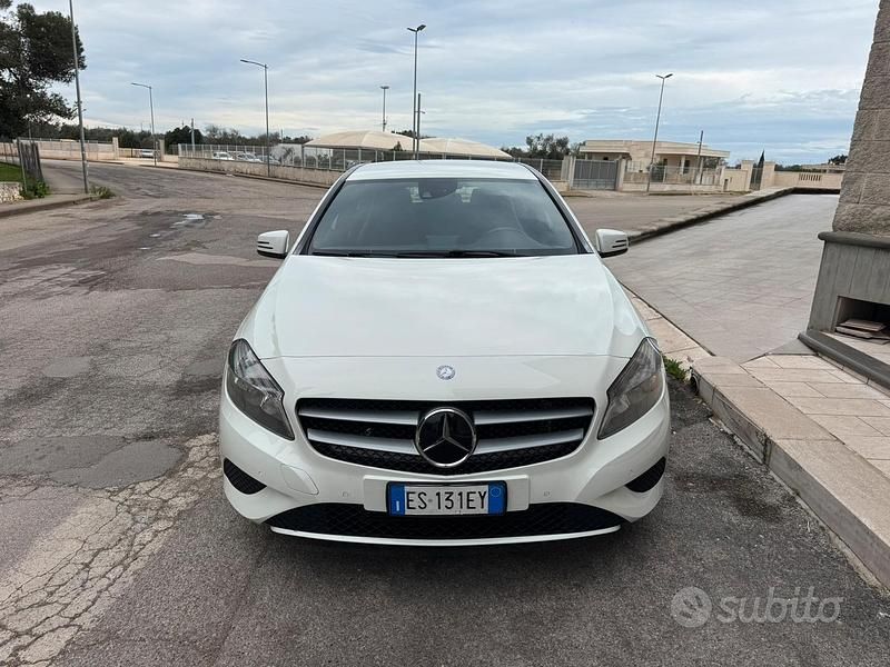 Usata Mercedes A180 109 CV (80 kW) 2013 Bianco Berlina