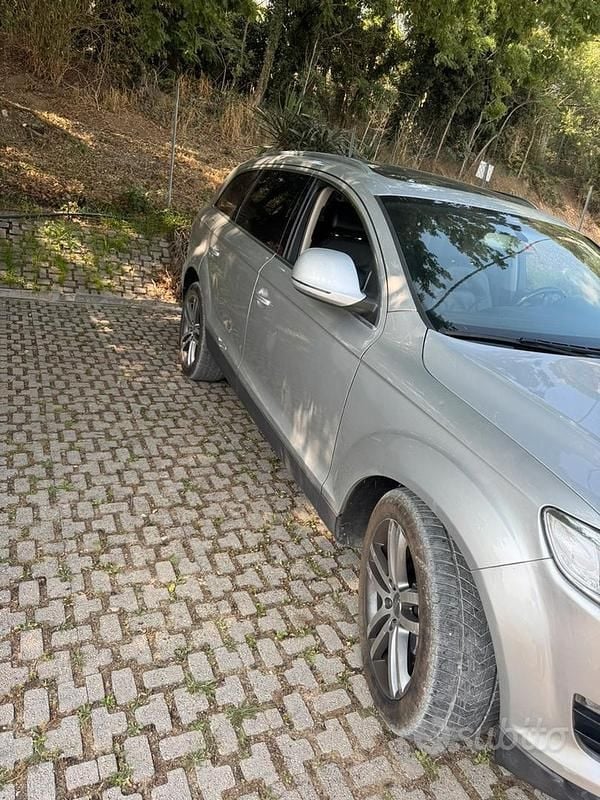 Usata Audi Q7 240 CV (176 kW) 2008 Grigio SUV
