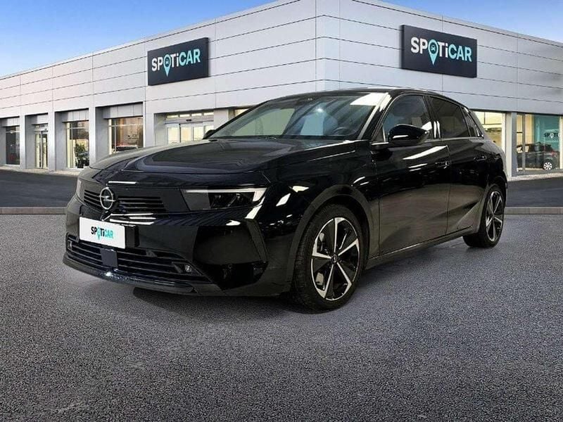 Usata Opel Astra Ultimate 181 CV (133 kW) 2024 Nero Berlina