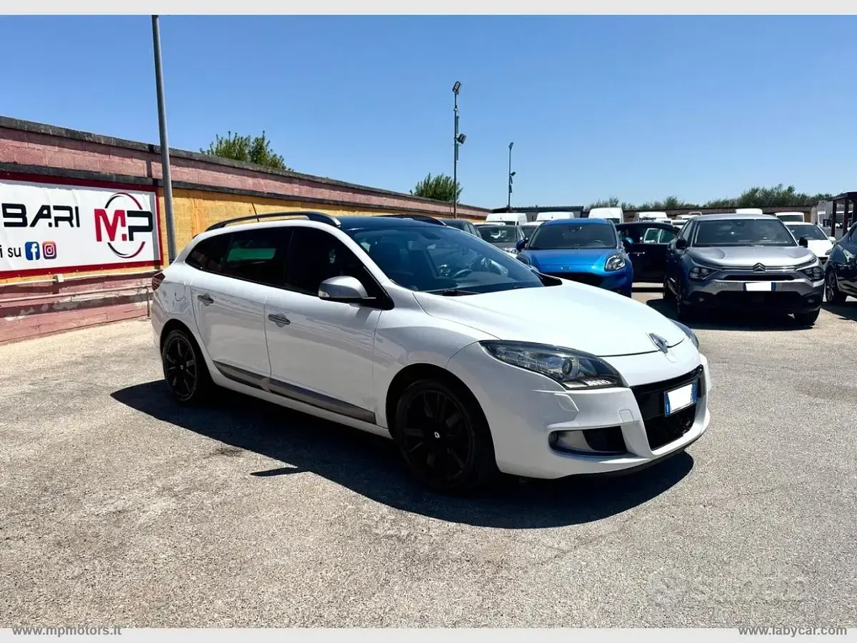 Usata Renault Mégane GT Line GT-Line 110 CV (80 kW) 2010 Bianco Station wagon