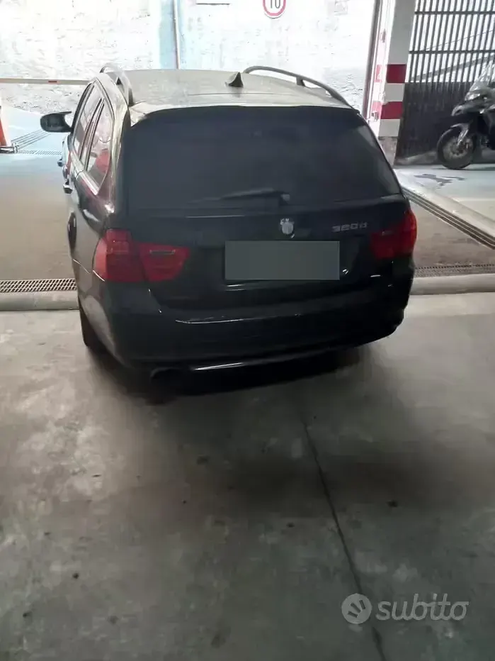 Usata BMW 320 177 CV (130 kW) 2009 Bluazzurro Station wagon