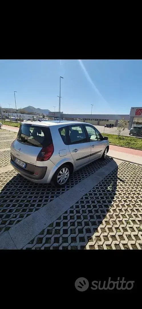 Usata Renault Scenic E-Tech 100 CV (73 kW) 2006 Monovolume
