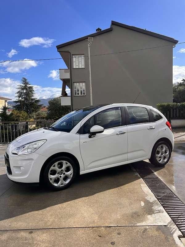 Usata 2012 Citroën C3 Exclusive Tre volumi | 5500 € (Cara) - Immagine 1/4