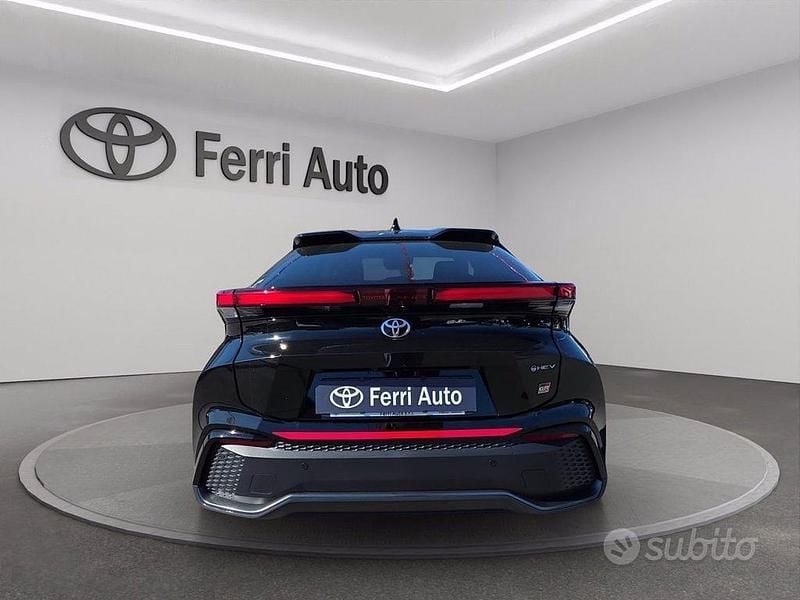 Usata Toyota C-HR Sport 198 CV (145 kW) 2024 Silver met black SUV