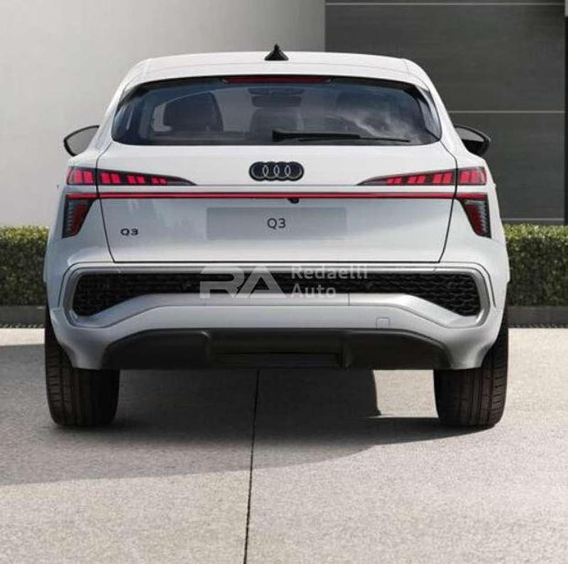 Nuova Audi Q3 S-Line 272 CV (200 kW) 2026 Bianco SUV