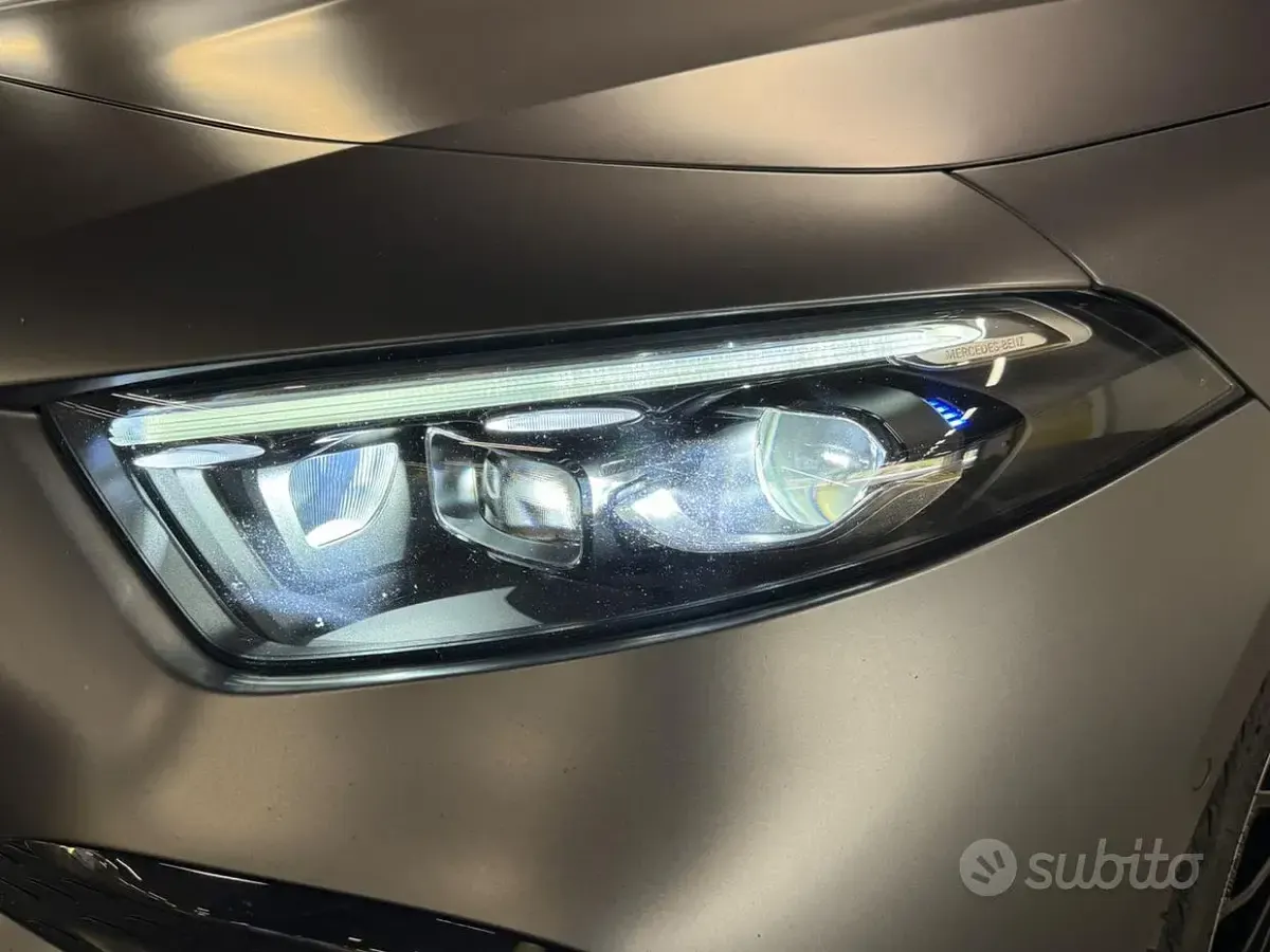 Usata Mercedes A200 AMG Line Premium 150 CV (110 kW) 2024 Grigio Berlina