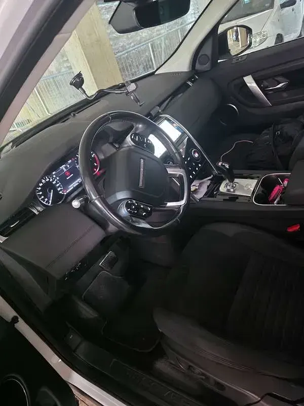 Usata Land Rover Discovery Sport SE Dynamic 150 CV (110 kW) 2021 Bianco SUV