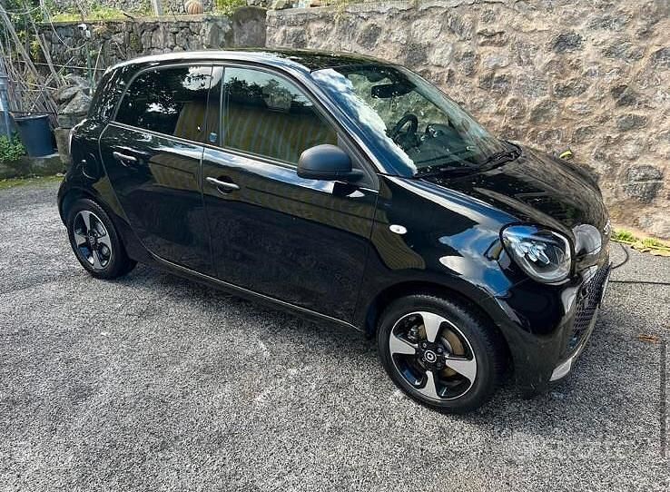 Usata Smart ForFour 2020 Nero Utilitaria