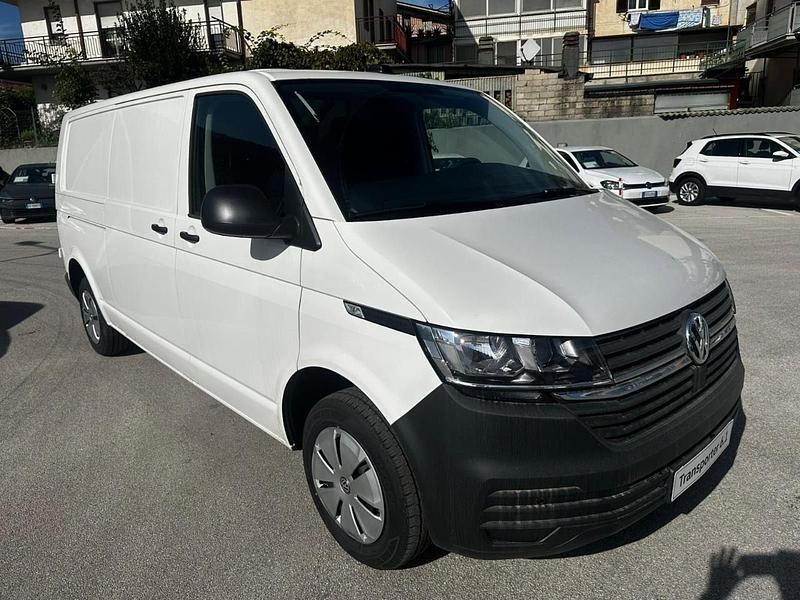 Bianco Usata 2024 VW T6.1 Business Furgone | 37.900 € (Buon prezzo) - Immagine 1/3